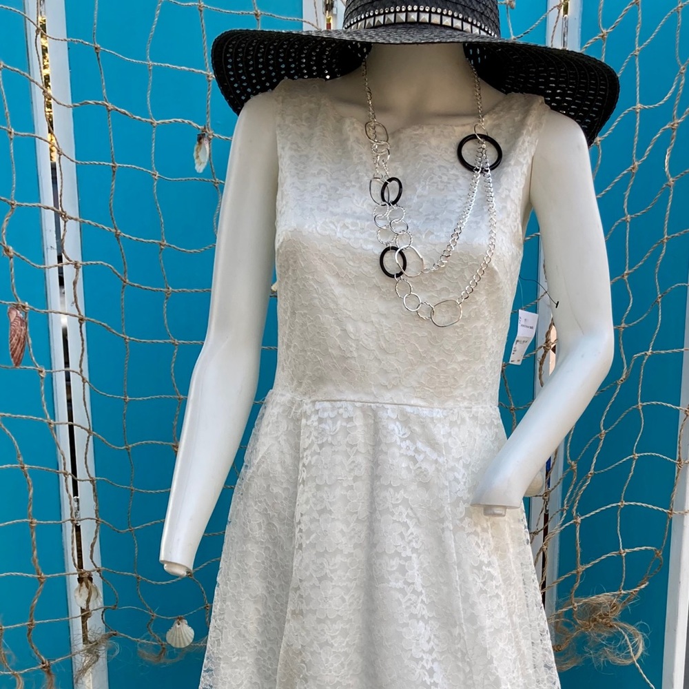 New Betsey Johnson Women’s White Lace Dress